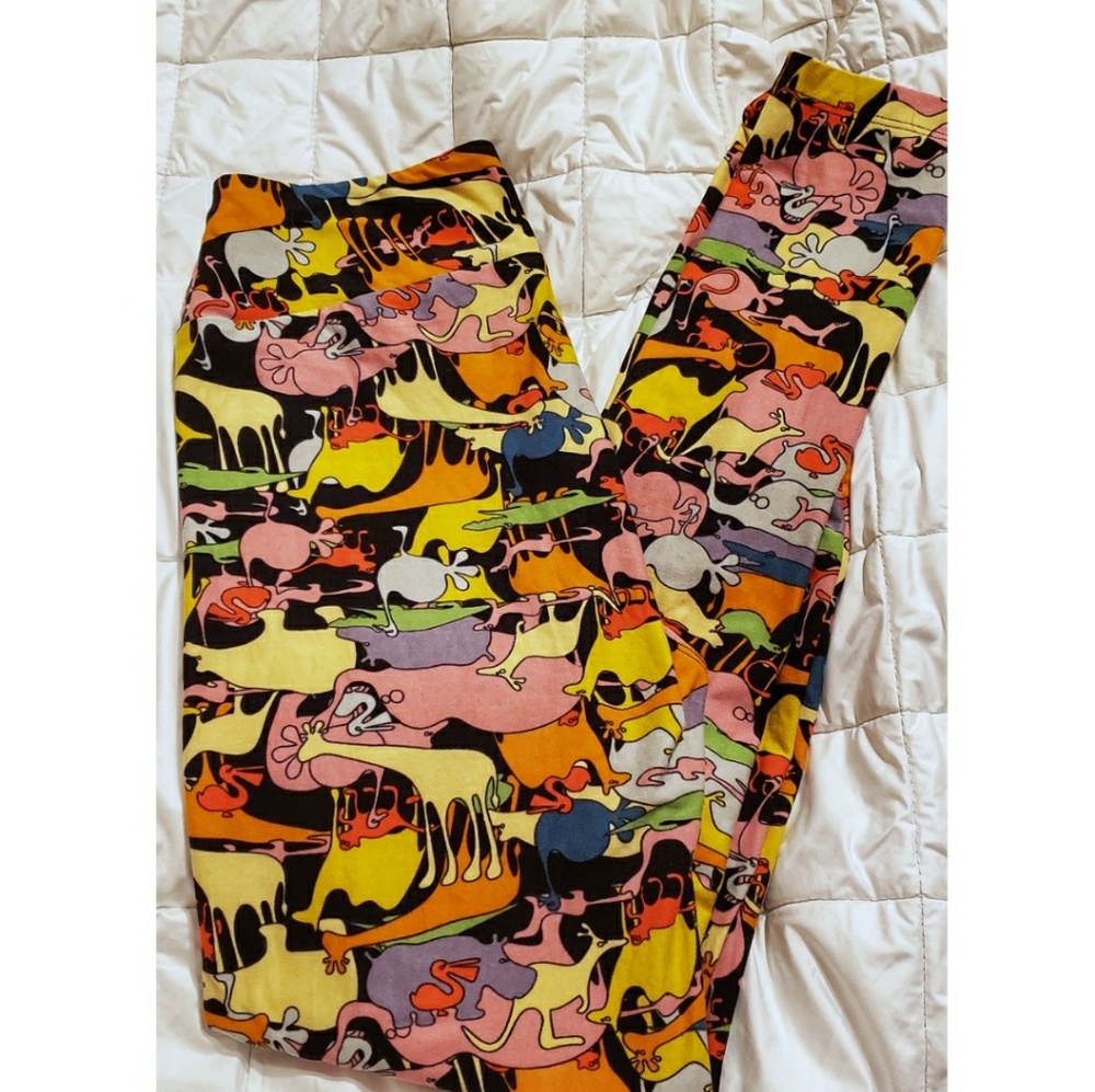 LuLaRoe Pink Elephant Leggings animal OS NEW black